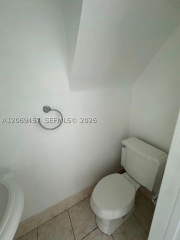 3011 SW 1st Ave 10, Miami, FL 33129