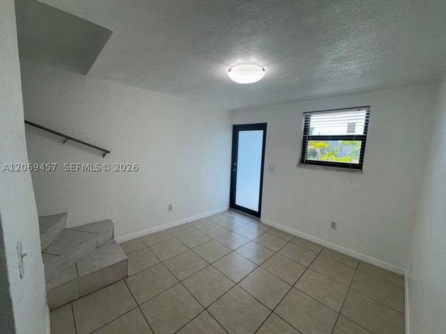 3011 SW 1st Ave 10, Miami, FL 33129
