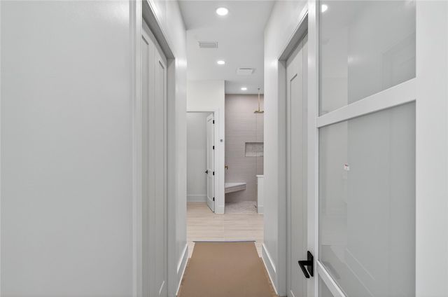 888 Sandpiper Lane, Vero Beach, FL 32963