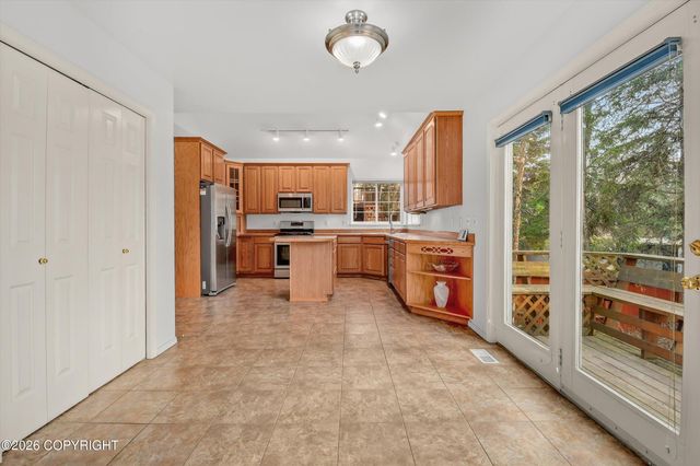 4272 Birch Run Drive, Anchorage, AK 99507