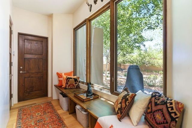 58 Paseo Aragon, Santa Fe, NM 87506