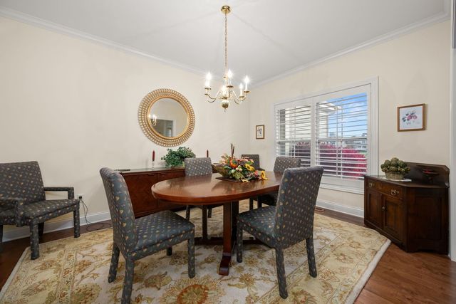 39W918 N Hathaway Lane, Geneva, IL 60134