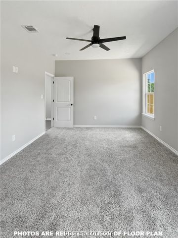 907 Dulce Court, Hearne, TX 77859