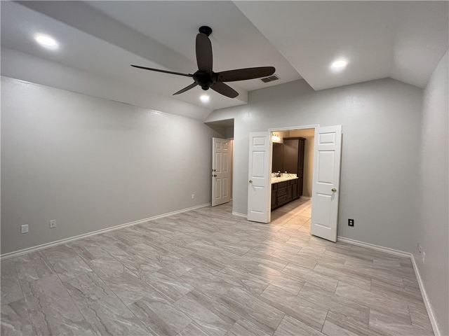 6021 Olive Grove Dr, Corpus Christi, TX 78414