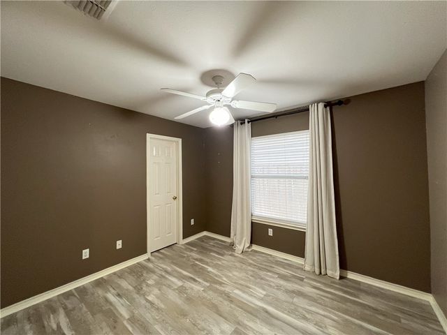 6021 Olive Grove Dr, Corpus Christi, TX 78414