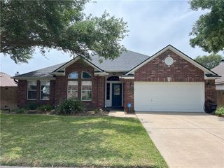 6021 Olive Grove Dr, Corpus Christi, TX 78414