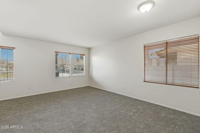 1385 S HAWK Lane, Gilbert, AZ 85296