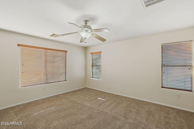 1385 S HAWK Lane, Gilbert, AZ 85296