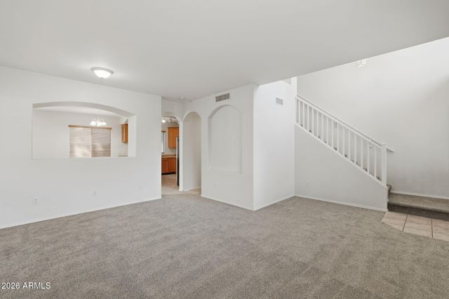 1385 S HAWK Lane, Gilbert, AZ 85296