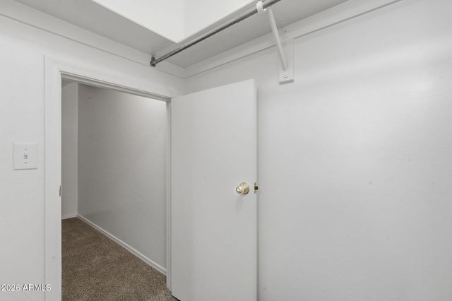 1385 S HAWK Lane, Gilbert, AZ 85296