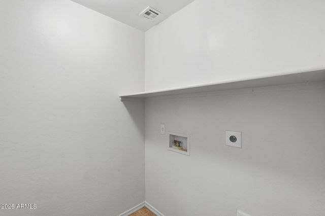 1385 S HAWK Lane, Gilbert, AZ 85296