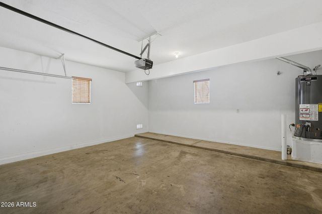 1385 S HAWK Lane, Gilbert, AZ 85296