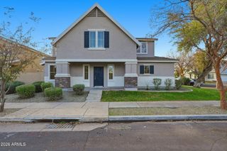 1385 S HAWK Lane, Gilbert, AZ 85296