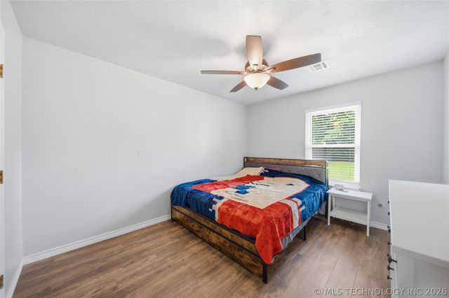 9609 N 107th East Avenue, Owasso, OK 74055