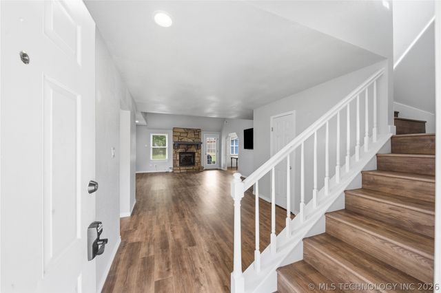 9609 N 107th East Avenue, Owasso, OK 74055