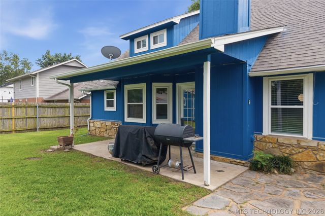 9609 N 107th East Avenue, Owasso, OK 74055