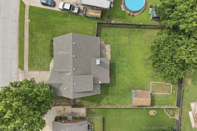 9609 N 107th East Avenue, Owasso, OK 74055