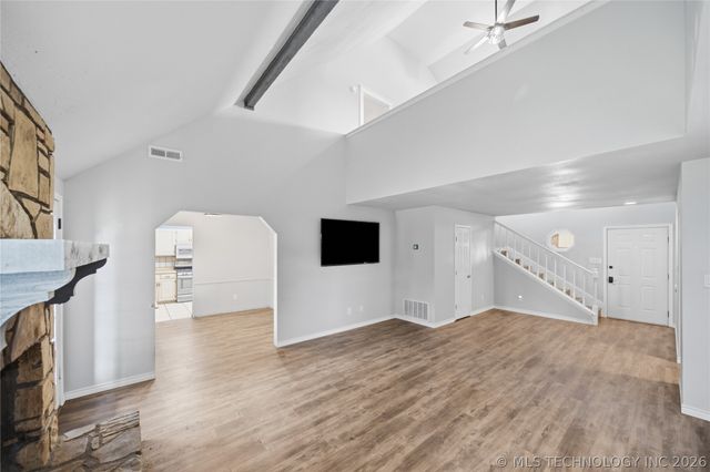 9609 N 107th East Avenue, Owasso, OK 74055