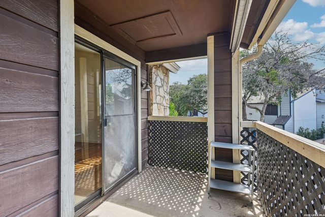 11520 Huebner Rd Apt 504, San Antonio, TX 78230