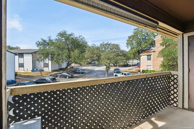 11520 Huebner Rd Apt 504, San Antonio, TX 78230