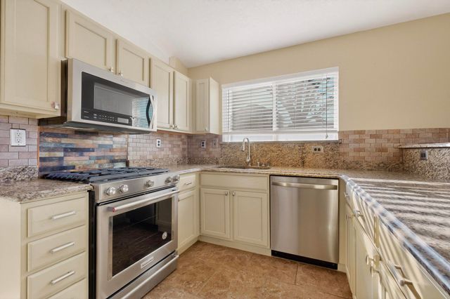 5955 Perseus Avenue NW, Albuquerque, NM 87114