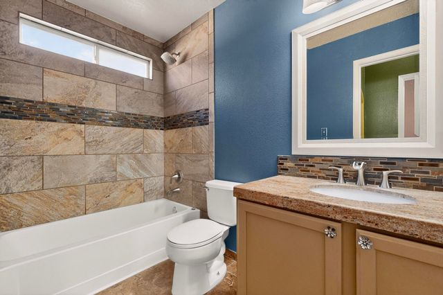 5955 Perseus Avenue NW, Albuquerque, NM 87114