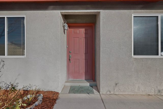 5955 Perseus Avenue NW, Albuquerque, NM 87114