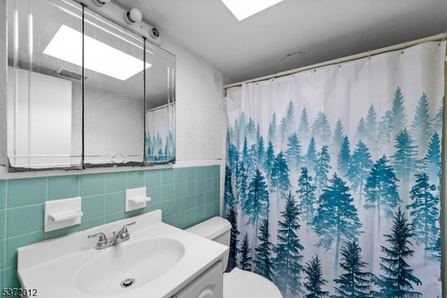 627 E Vail Rd, Roxbury Twp., NJ 07850