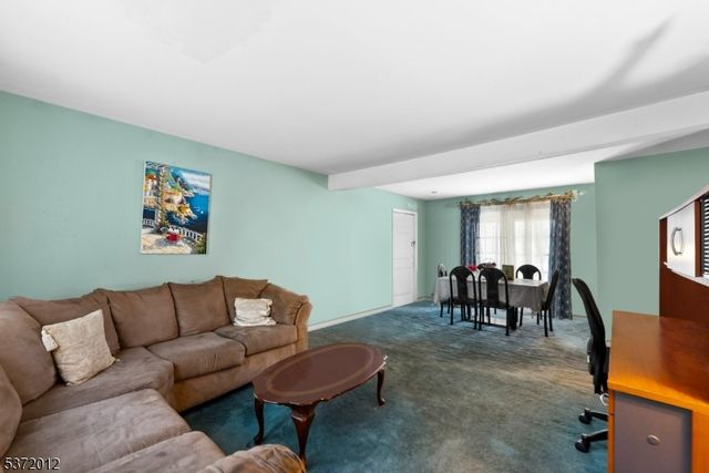 627 E Vail Rd, Roxbury Twp., NJ 07850