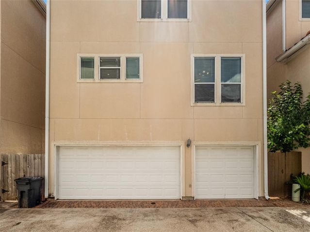 7138 Windwater Parkway N, Houston, TX 77036