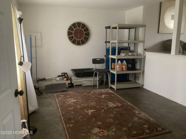 27 Mabaline Road, Old Bridge, NJ 08857