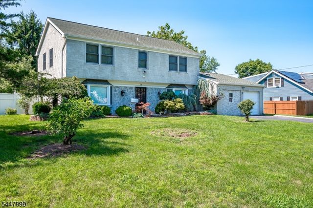 20 Tamarack Rd, Franklin Twp., NJ 08873