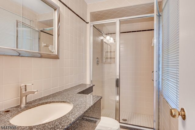 20 Tamarack Rd, Franklin Twp., NJ 08873