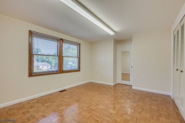 20 Tamarack Rd, Franklin Twp., NJ 08873