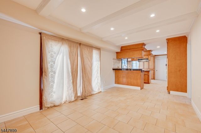 20 Tamarack Rd, Franklin Twp., NJ 08873