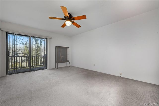 132 Laurel Lane, Wantagh, NY 11793