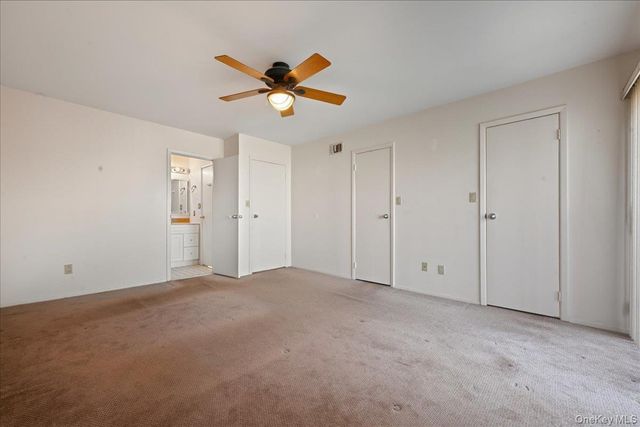 132 Laurel Lane, Wantagh, NY 11793