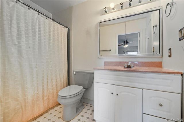 132 Laurel Lane, Wantagh, NY 11793