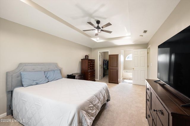 9303 Colonel Cummins Rd, Louisville, KY 40228