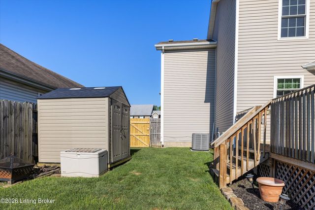 9303 Colonel Cummins Rd, Louisville, KY 40228
