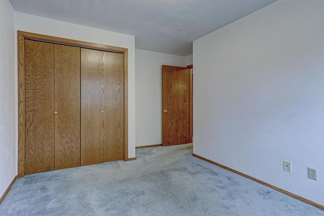 4726 W PERIWINKLE COURT, Appleton, WI 54914