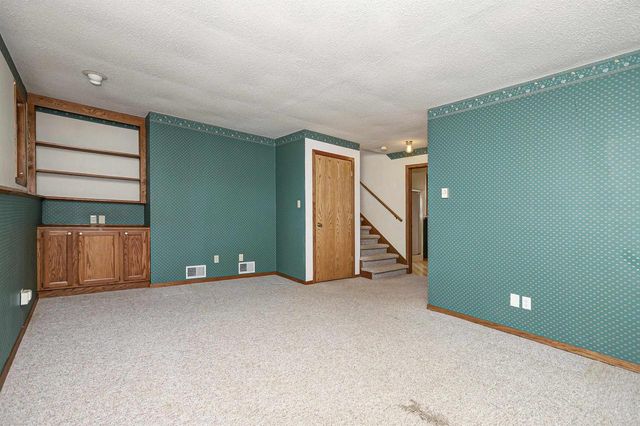 4726 W PERIWINKLE COURT, Appleton, WI 54914