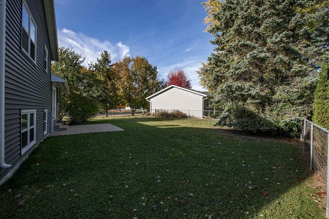 4726 W PERIWINKLE COURT, Appleton, WI 54914