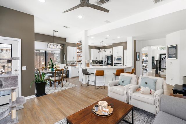 4011 Azure Lane, Addison, TX 75001