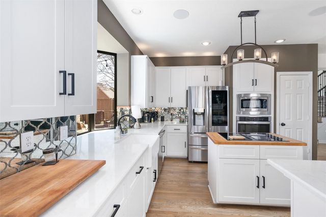 4011 Azure Lane, Addison, TX 75001