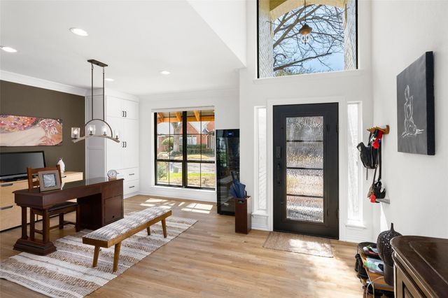 4011 Azure Lane, Addison, TX 75001