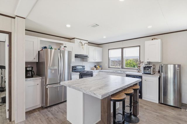 7553 Hutcheson Hill Road, Springtown, TX 76082