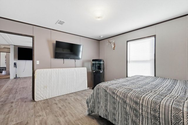 7553 Hutcheson Hill Road, Springtown, TX 76082