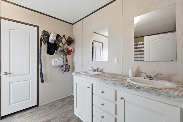 7553 Hutcheson Hill Road, Springtown, TX 76082