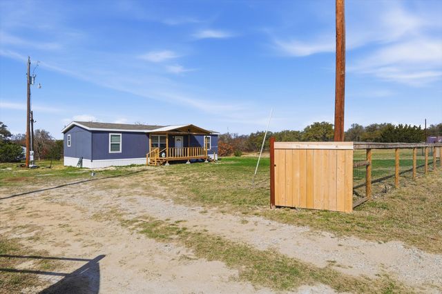 7553 Hutcheson Hill Road, Springtown, TX 76082